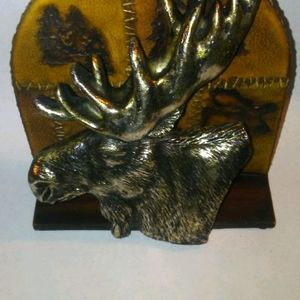 Moose mail envelope holder